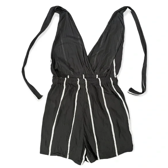Volcom Coco Black and White Striped Halter Romper sz S - Picture 3 of 12
